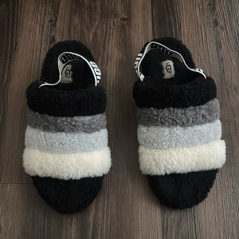 Ugg Slides